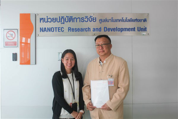 St.Herb executive and NANOTEC researcher at the NANOTEC Research and Development Unit