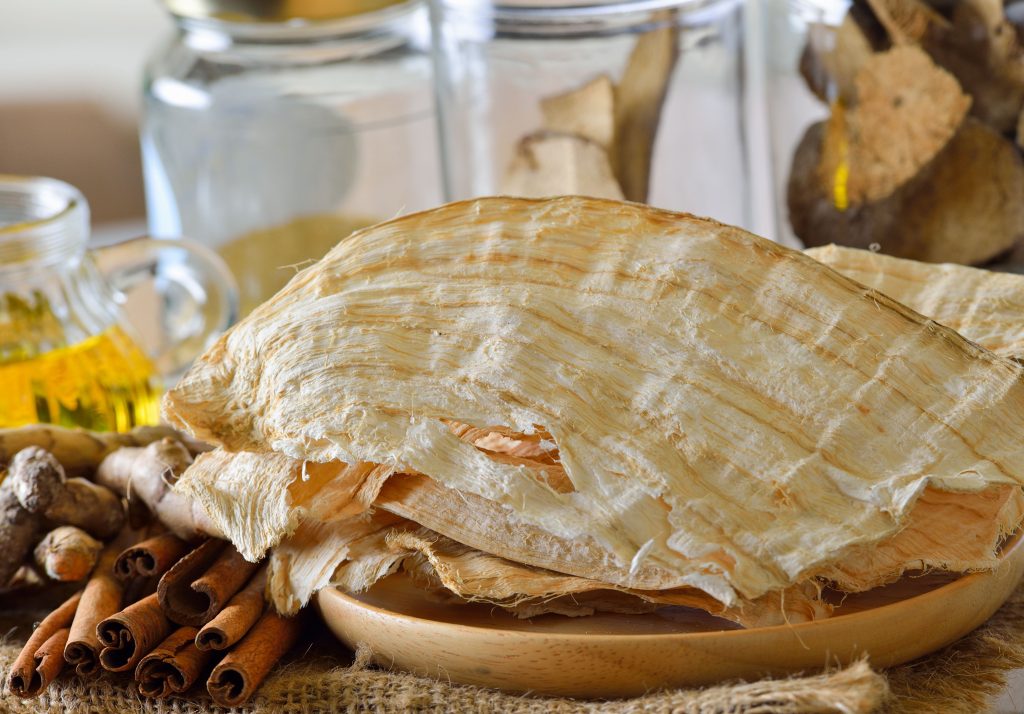 pueraria mirifica or white kwao krua 2024 10 31 19 56 30 utc (1)